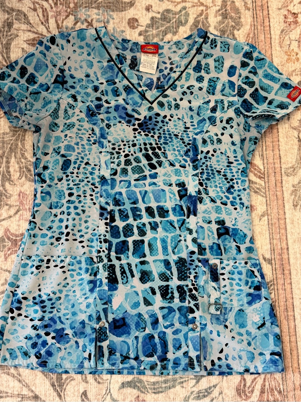 Dickies Women’s Blue Multi-Tone Pattern V-Neck Scrub Top